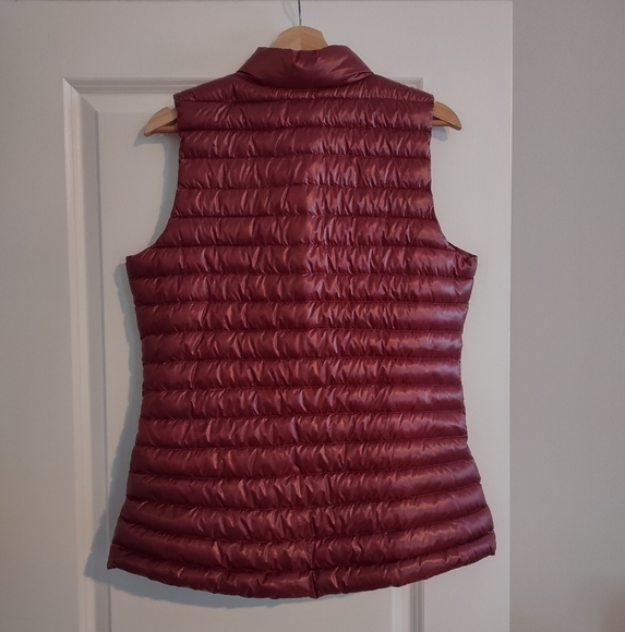 Lululemon Pack It Down Vest Shine Chianti NWT - Picture 12 of 14